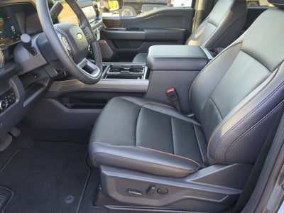 2027 Ford Super Duty F-350 SRW LARIAT