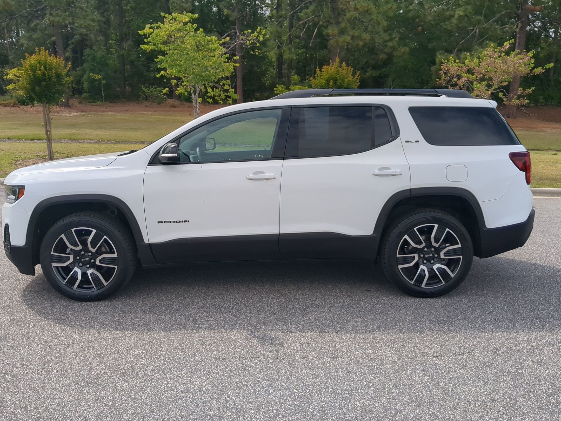 2021 GMC Acadia SLE