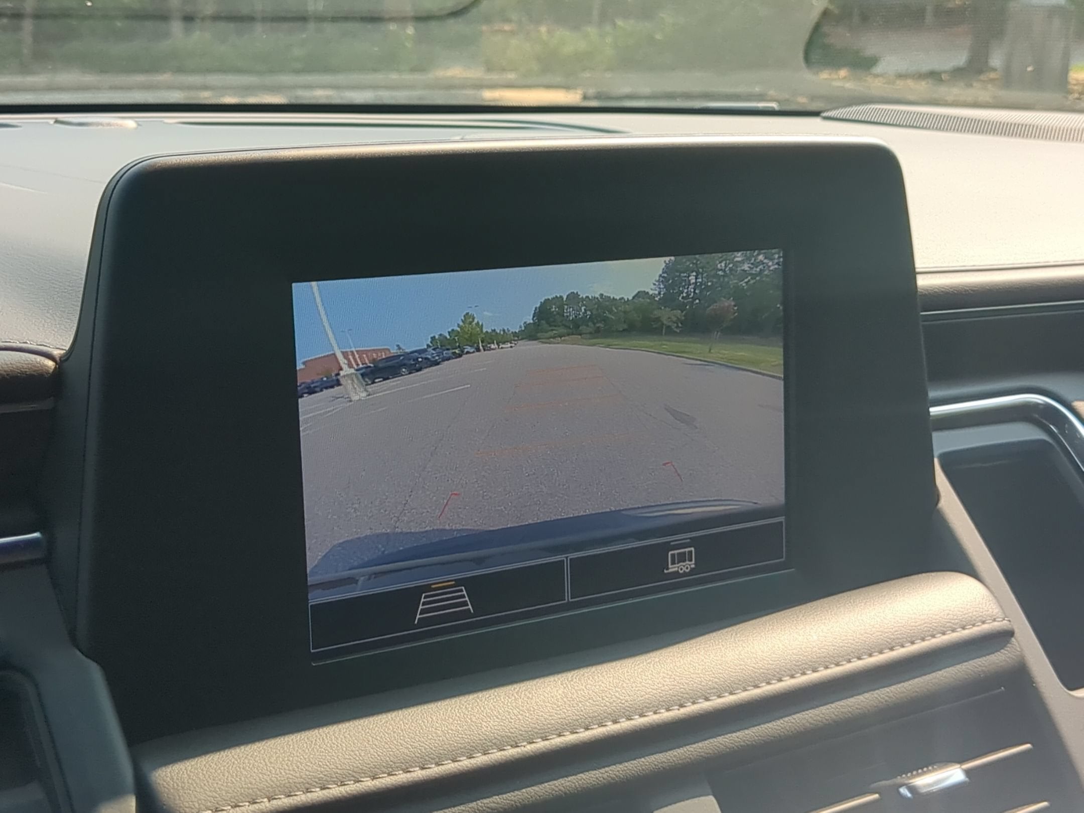 2022 Chevrolet Tahoe LS