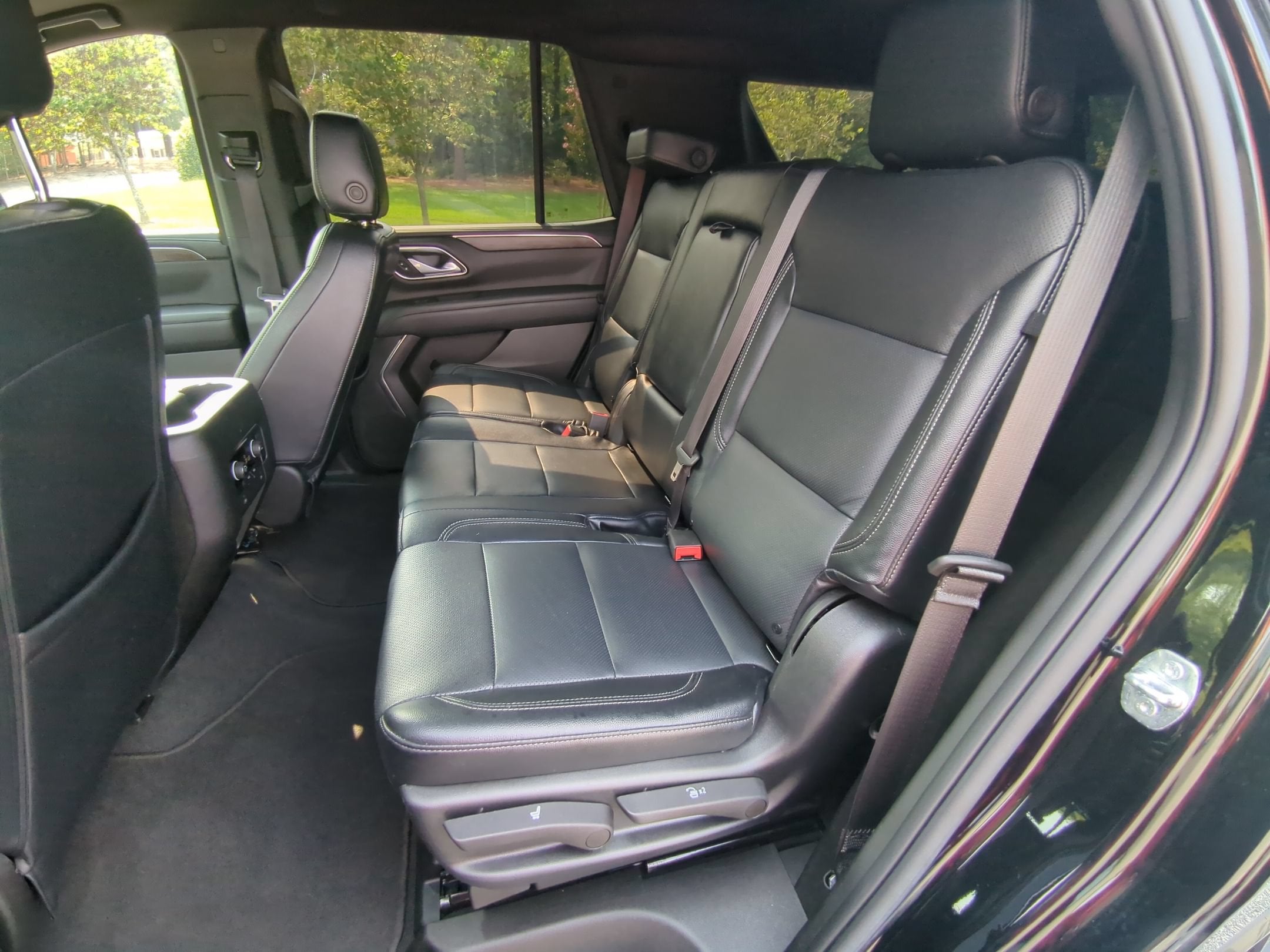 2022 Chevrolet Tahoe LS