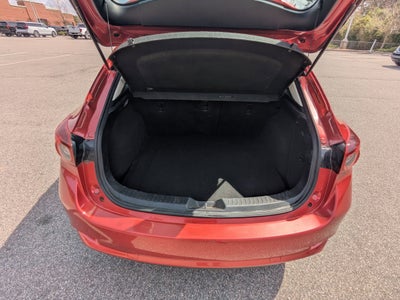 2017 Mazda Mazda3 5-Door Touring 2.5