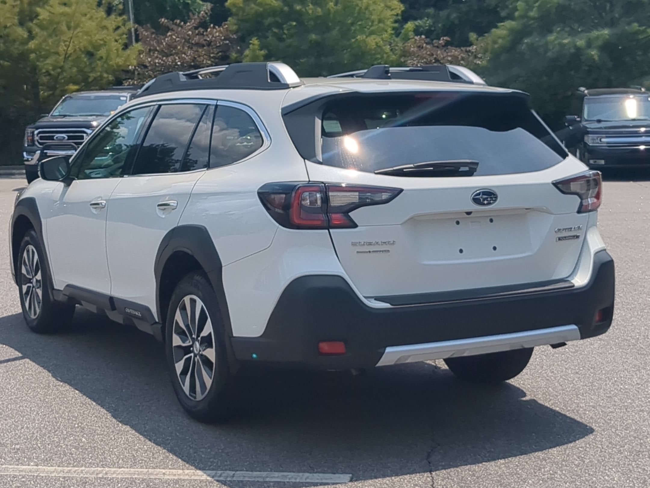 2023 Subaru Outback Touring XT
