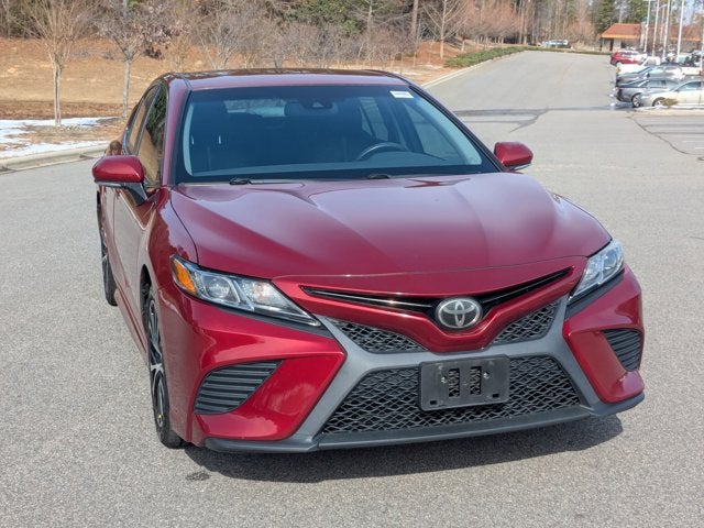 2018 Toyota Camry SE