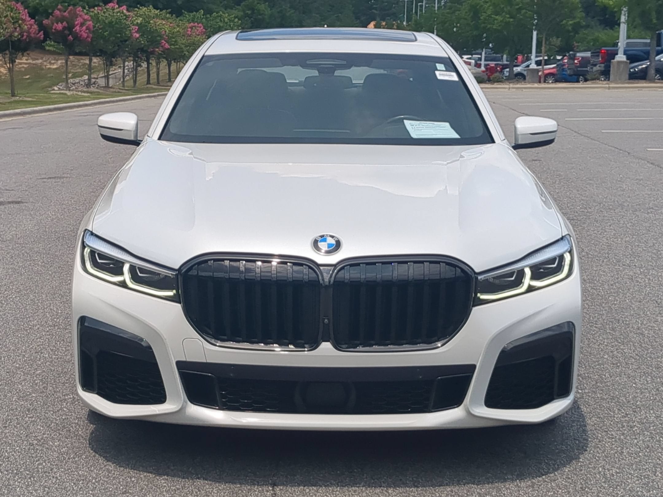 2022 BMW 7 Series 740i