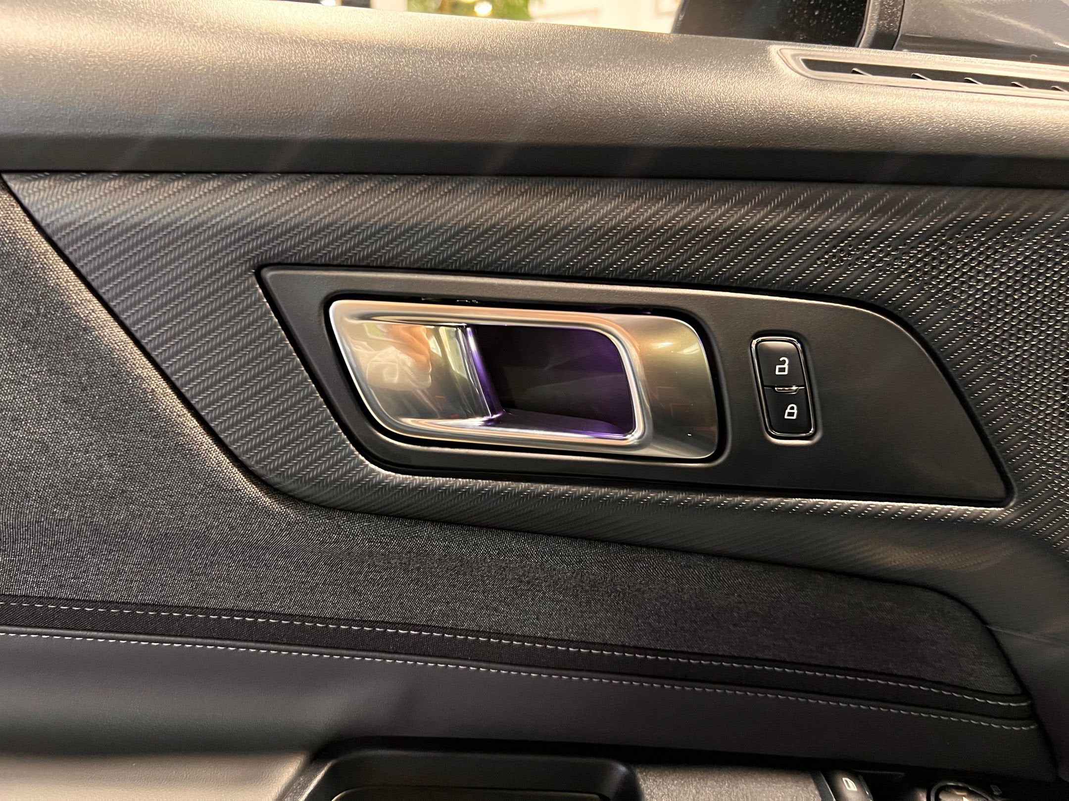 2025 Ford Mustang GT Saleen White Label