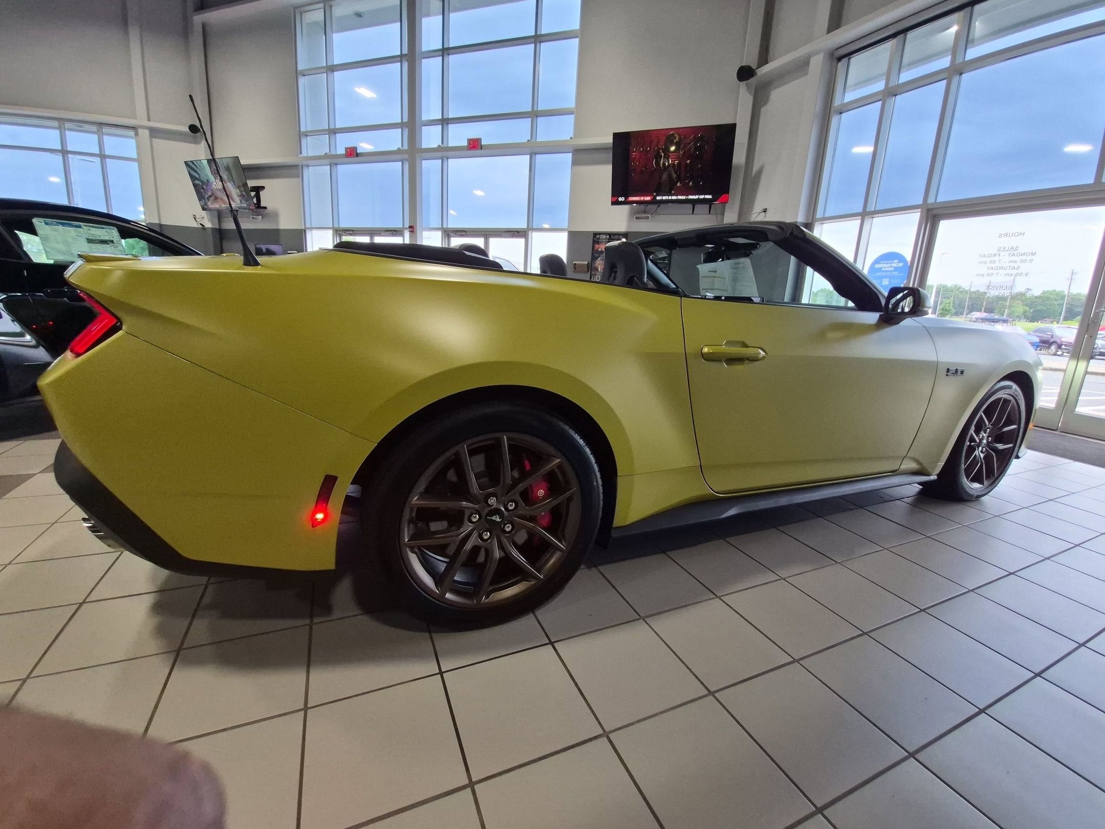 2025 Ford Mustang GT Premium