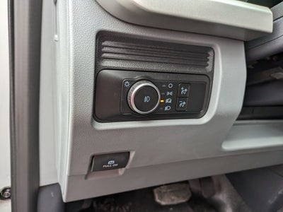 2025 Ford Super Duty F-550 DRW XL