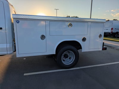 2026 Ford Super Duty F-350 DRW XL