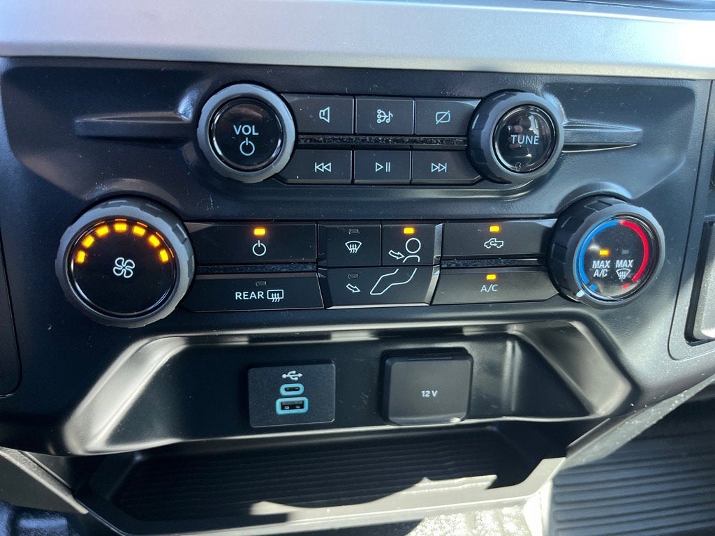 2024 Ford Super Duty F-350 DRW XL