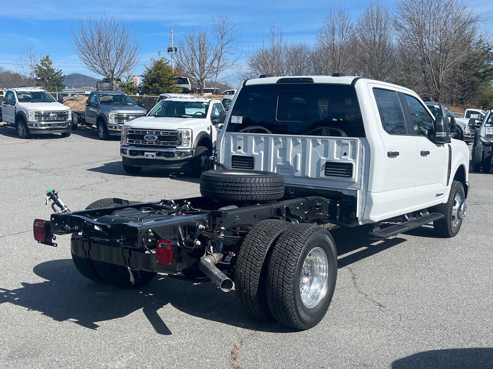 2026 Ford Super Duty F-350 DRW XL