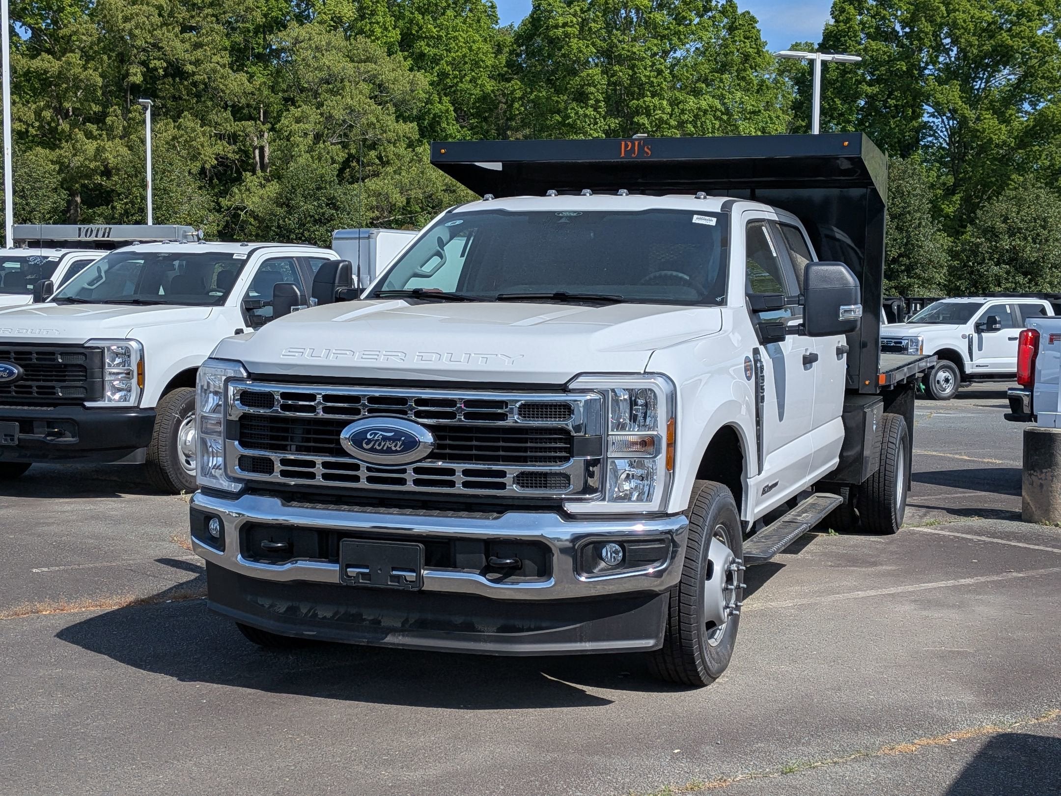 2026 Ford Super Duty F-350 DRW XL