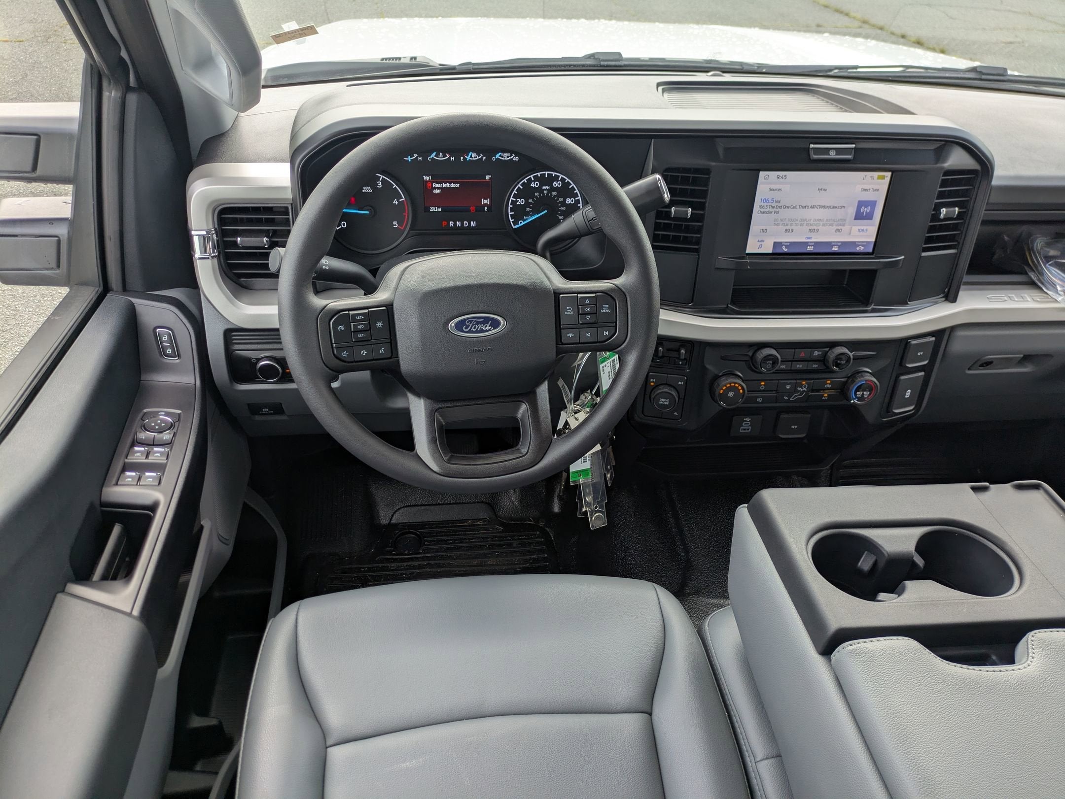 2025 Ford Super Duty F-350 DRW XL