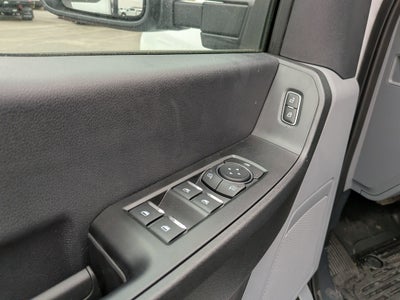 2025 Ford Super Duty F-350 SRW Reading Body XL