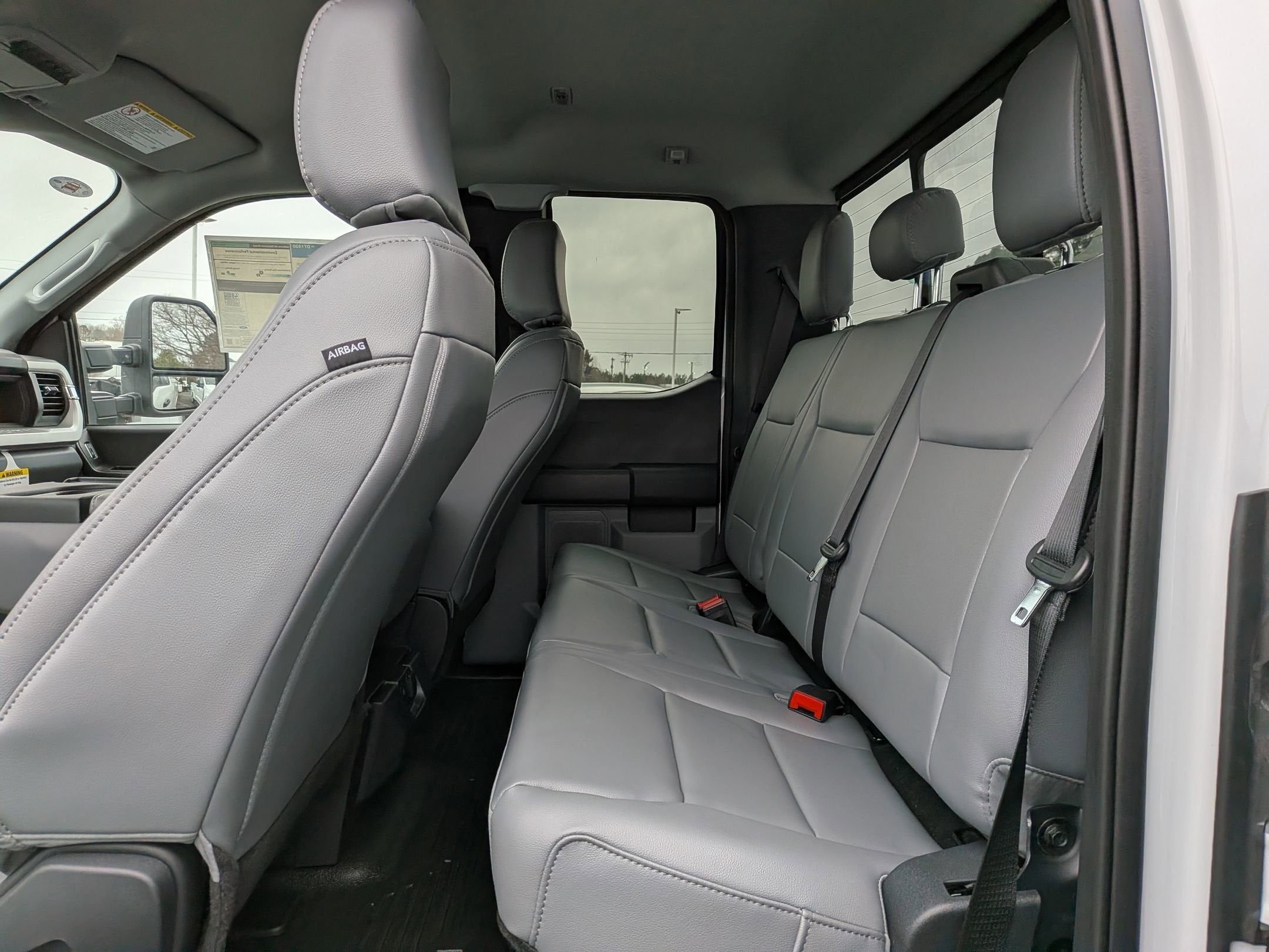 2025 Ford Super Duty F-350 SRW Reading Body XL