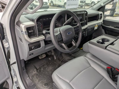 2025 Ford Super Duty F-450 DRW XL