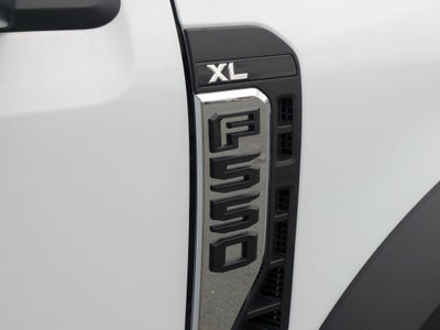 2026 Ford Super Duty F-550 DRW XL