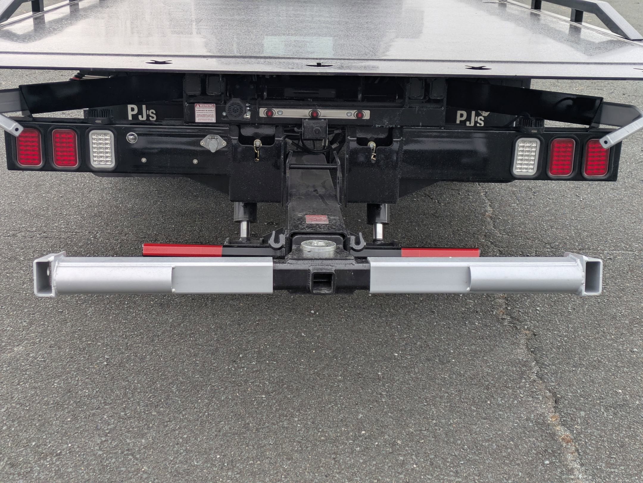 2025 Ford Super Duty F-600 DRW XL