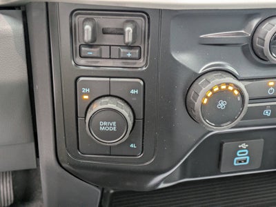 2025 Ford Super Duty F-600 DRW XL