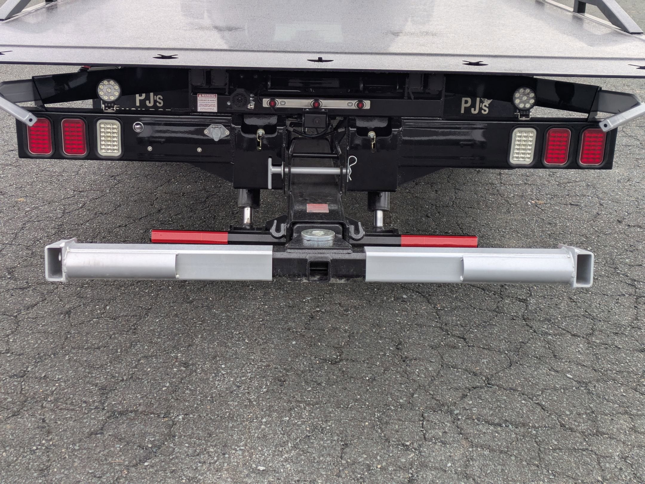 2025 Ford Super Duty F-600 DRW XL