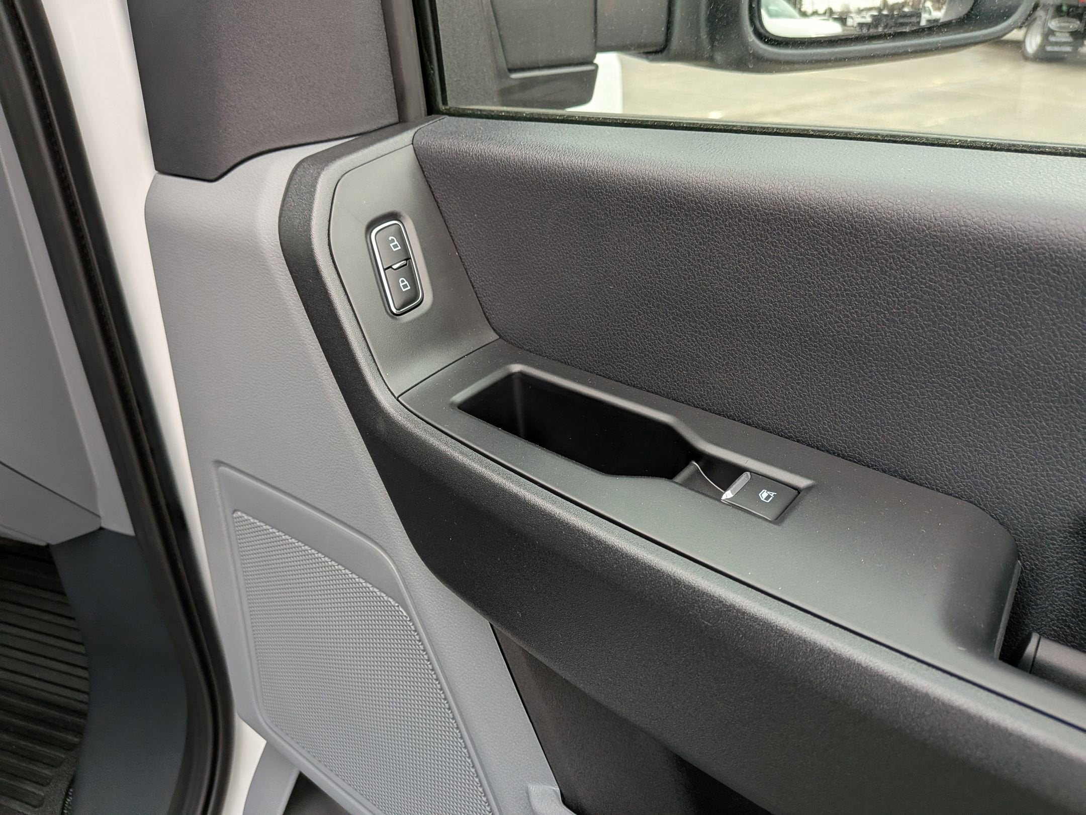 2025 Ford Super Duty F-350 SRW XL