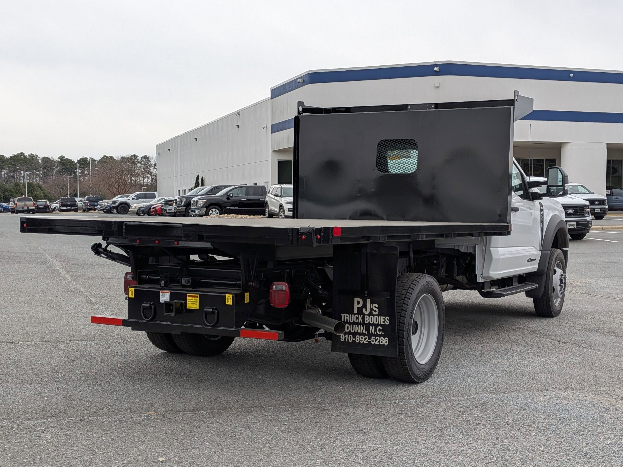 2026 Ford Super Duty F-350 DRW XL