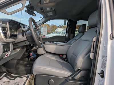 2026 Ford Super Duty F-550 DRW XL