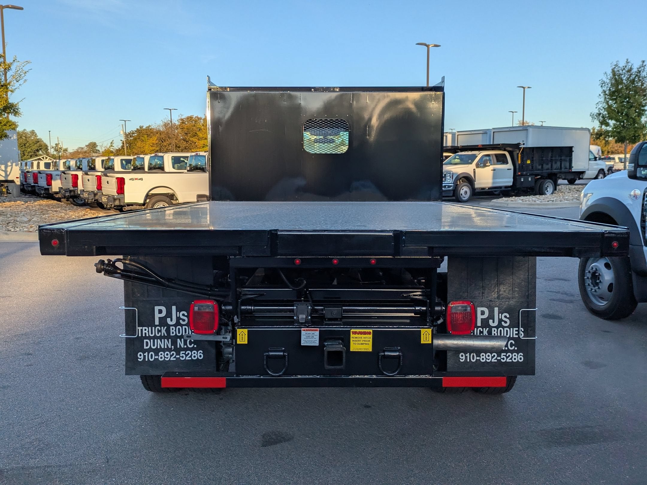 2026 Ford Super Duty F-450 DRW XL PJs 12ft Flatbed Dump