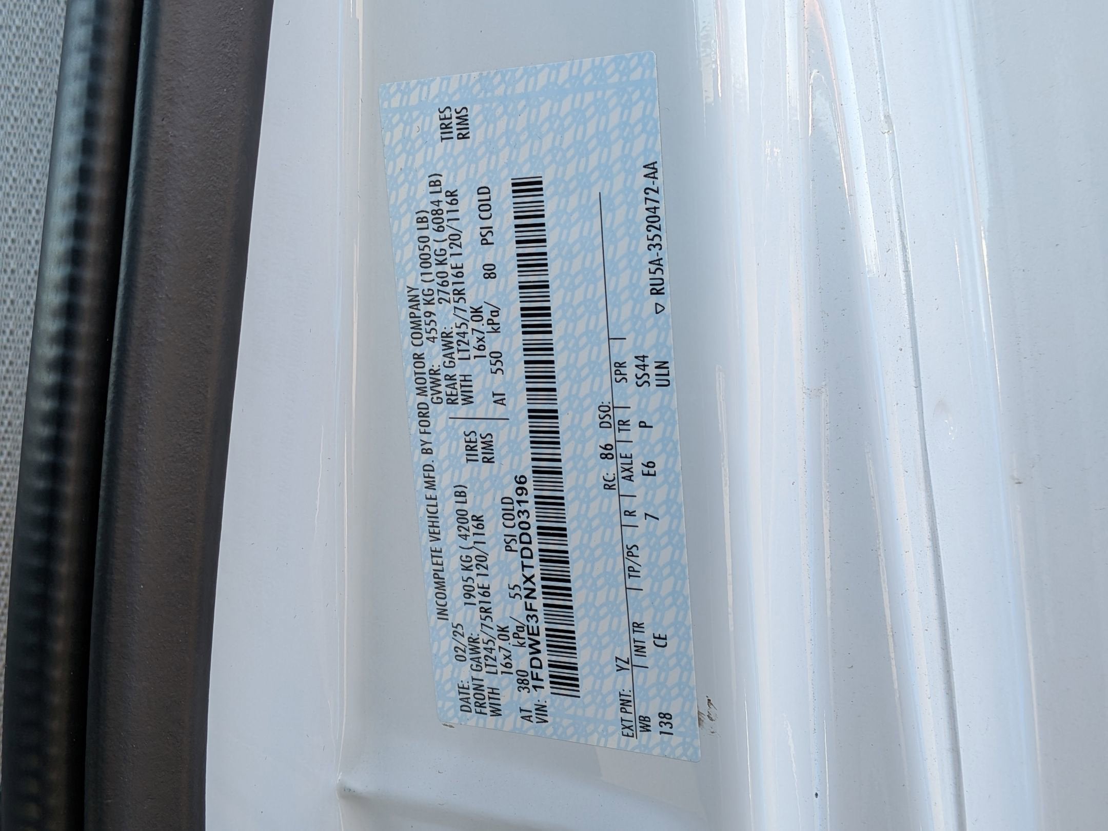 2026 Ford E-Series Cutaway Base