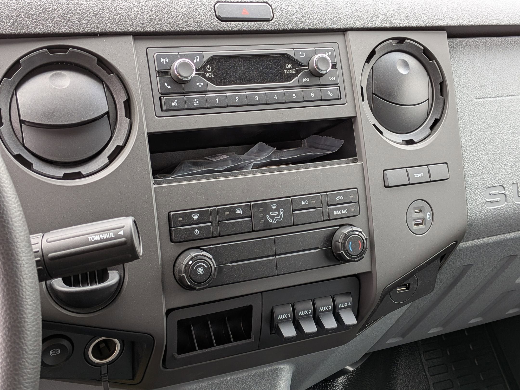 2026 Ford F-750SD Base