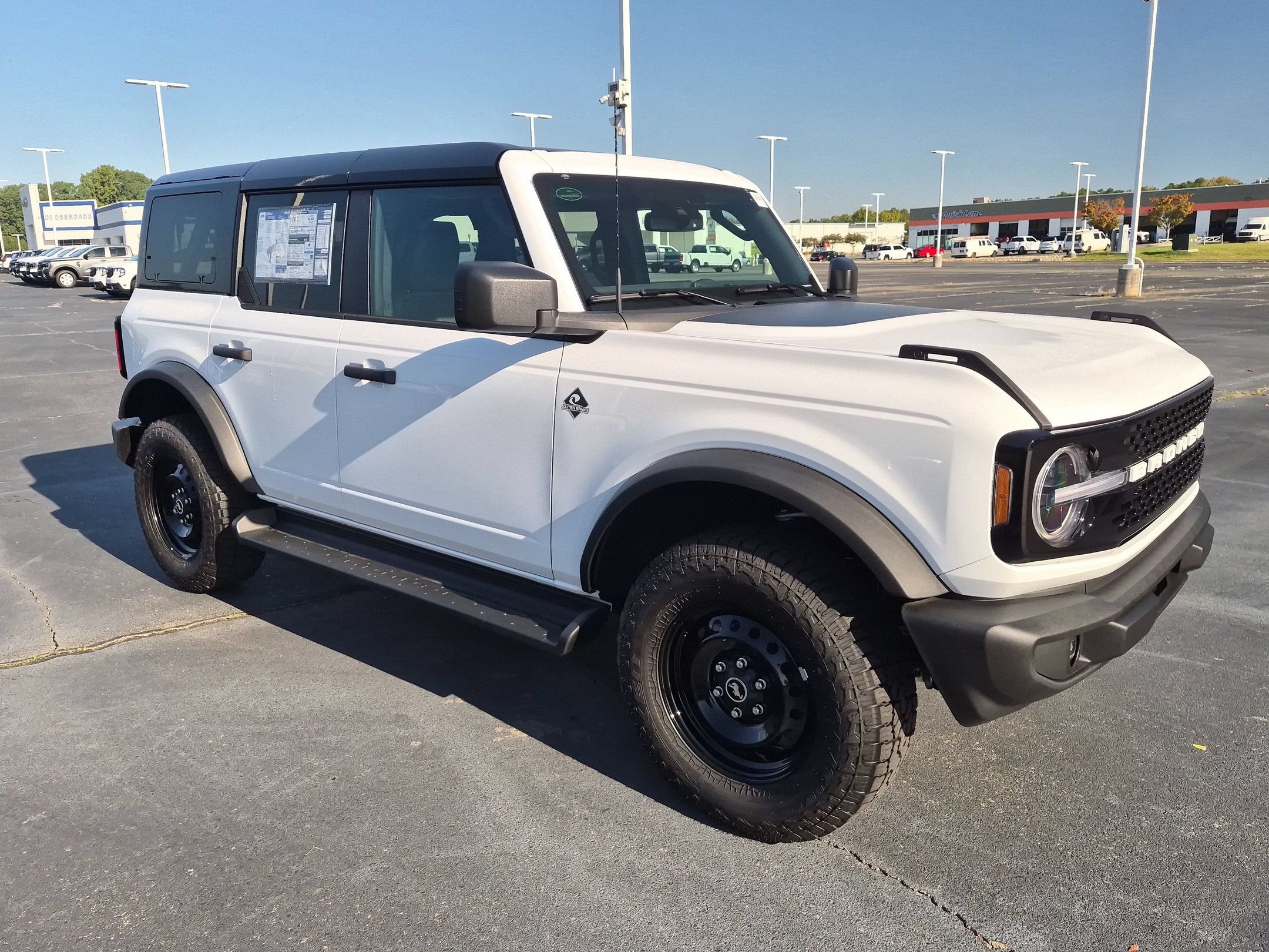 2026 Ford Bronco Outer Banks