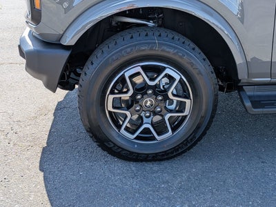 2026 Ford Bronco Outer Banks Custom Wheels / Lift