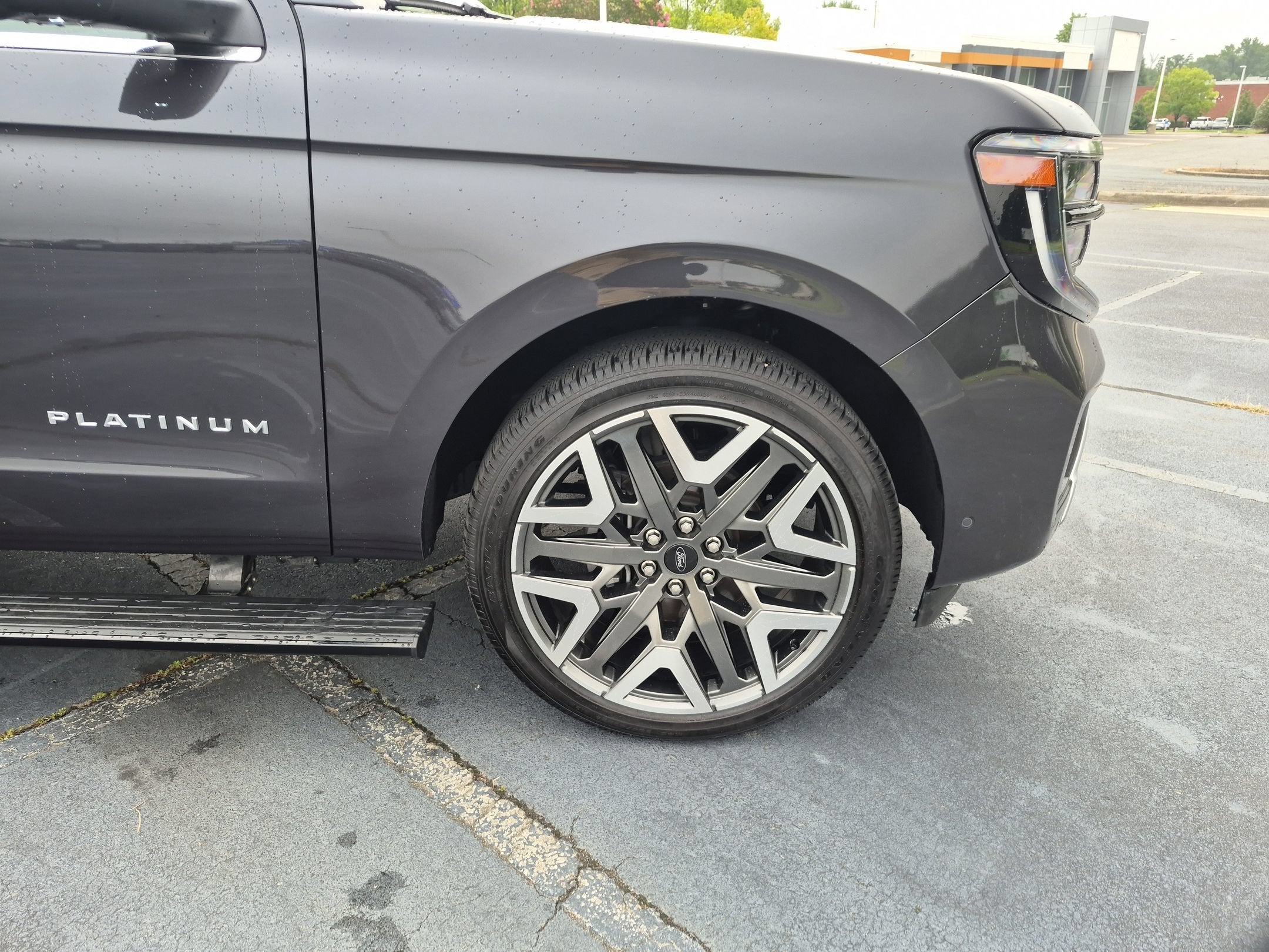 2025 Ford Expedition Max Active