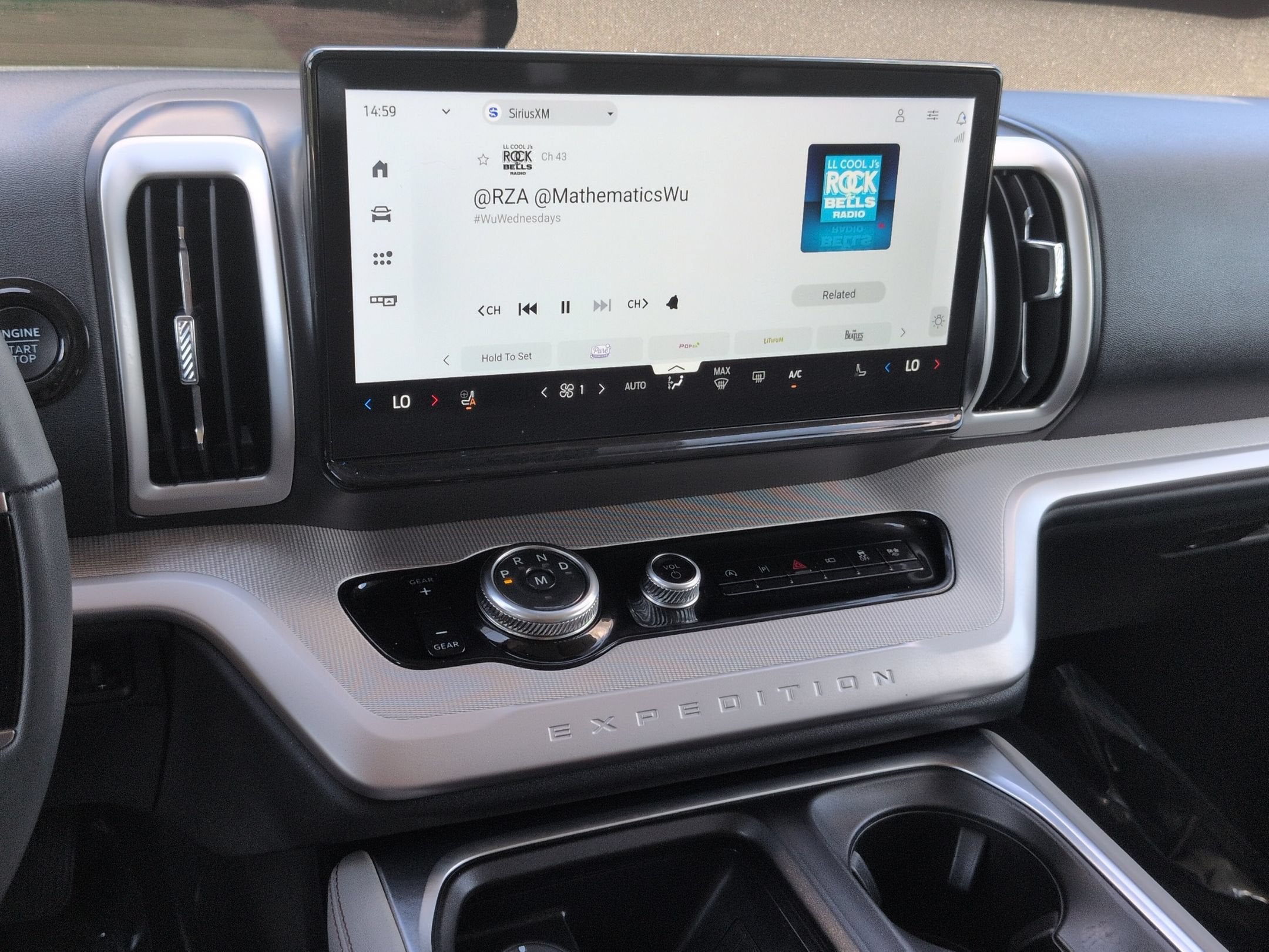 2025 Ford Expedition Max Active