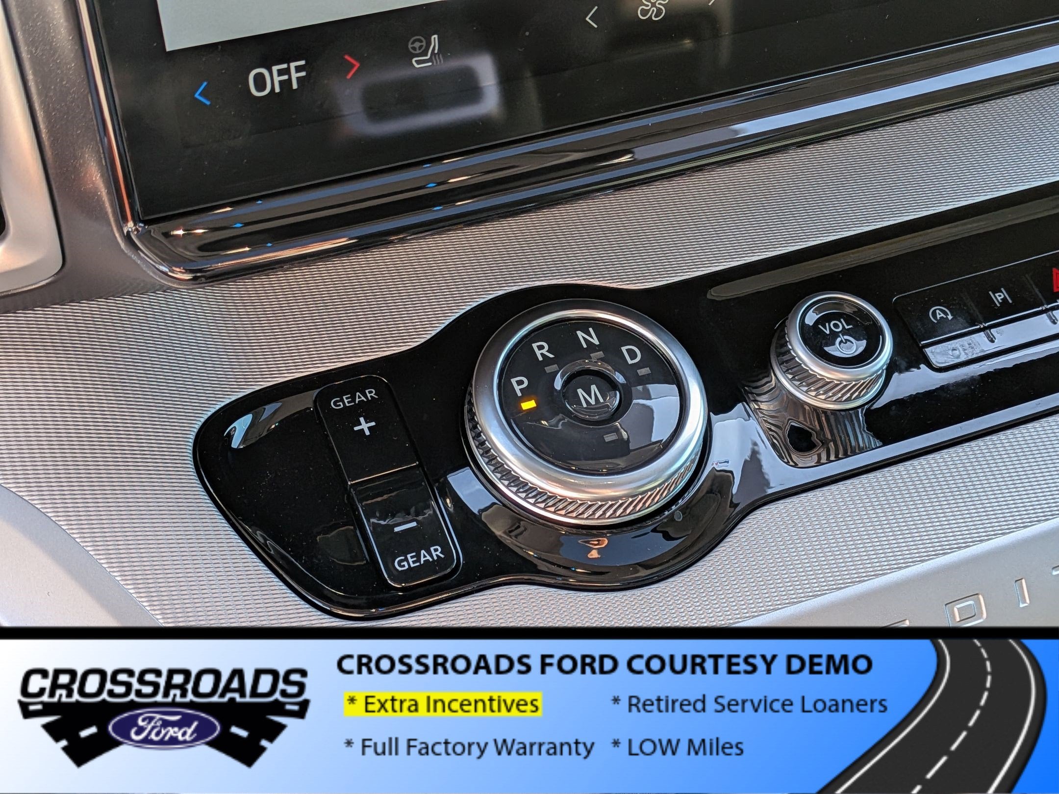 2025 Ford Expedition Active - Crossroads Courtesy Demo