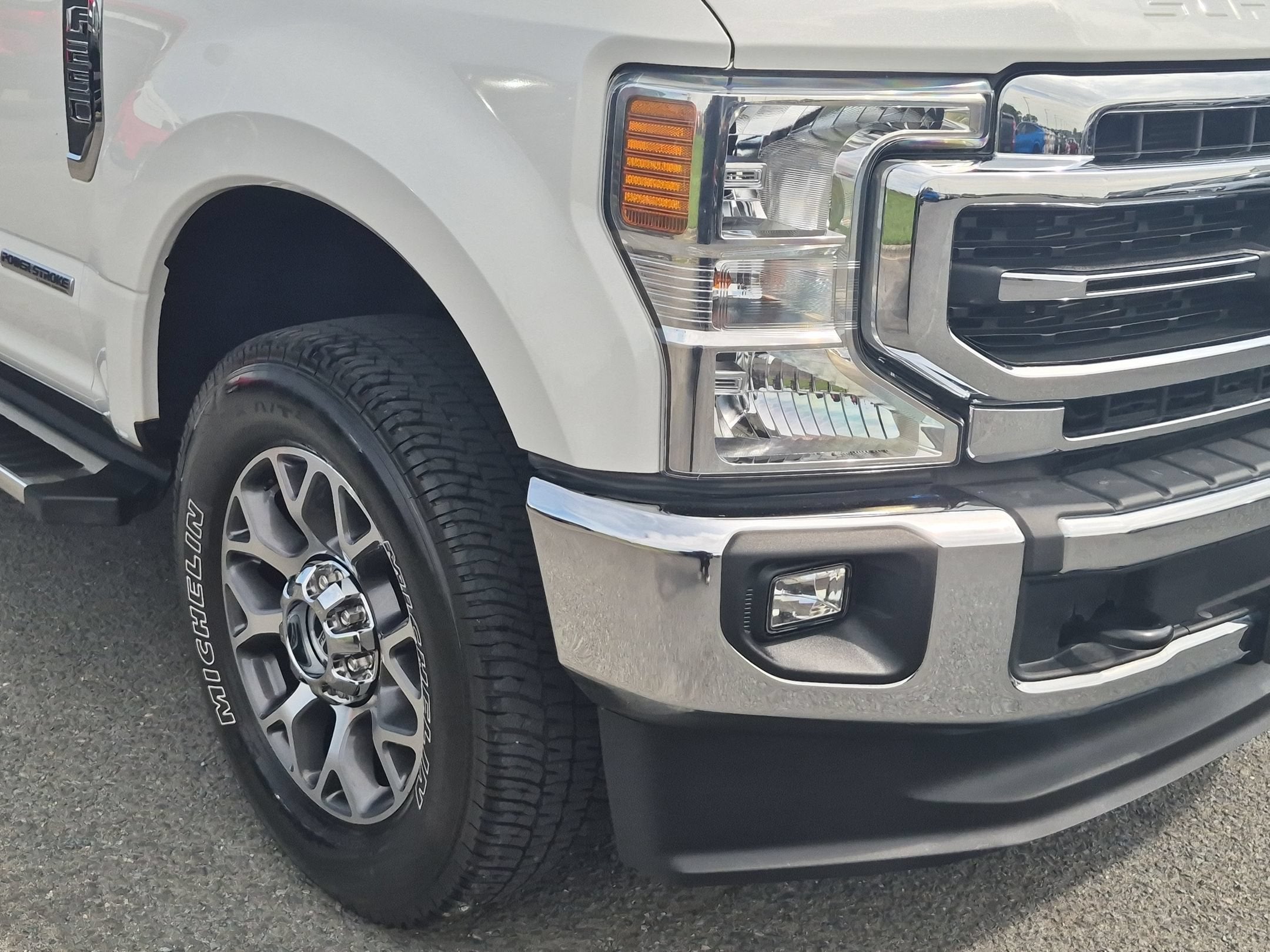 2022 Ford Super Duty F-250 SRW LARIAT