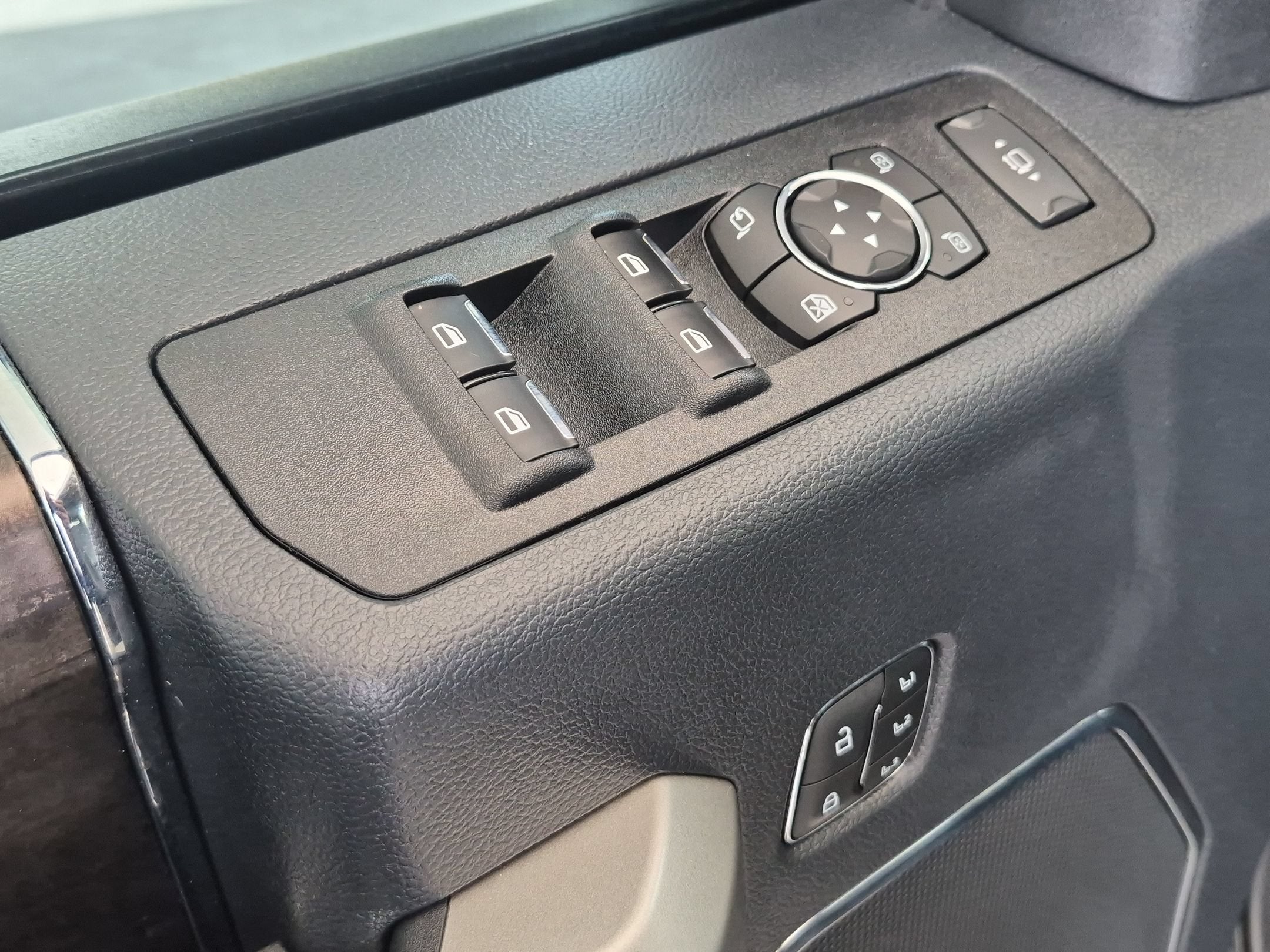 2022 Ford Super Duty F-250 SRW LARIAT