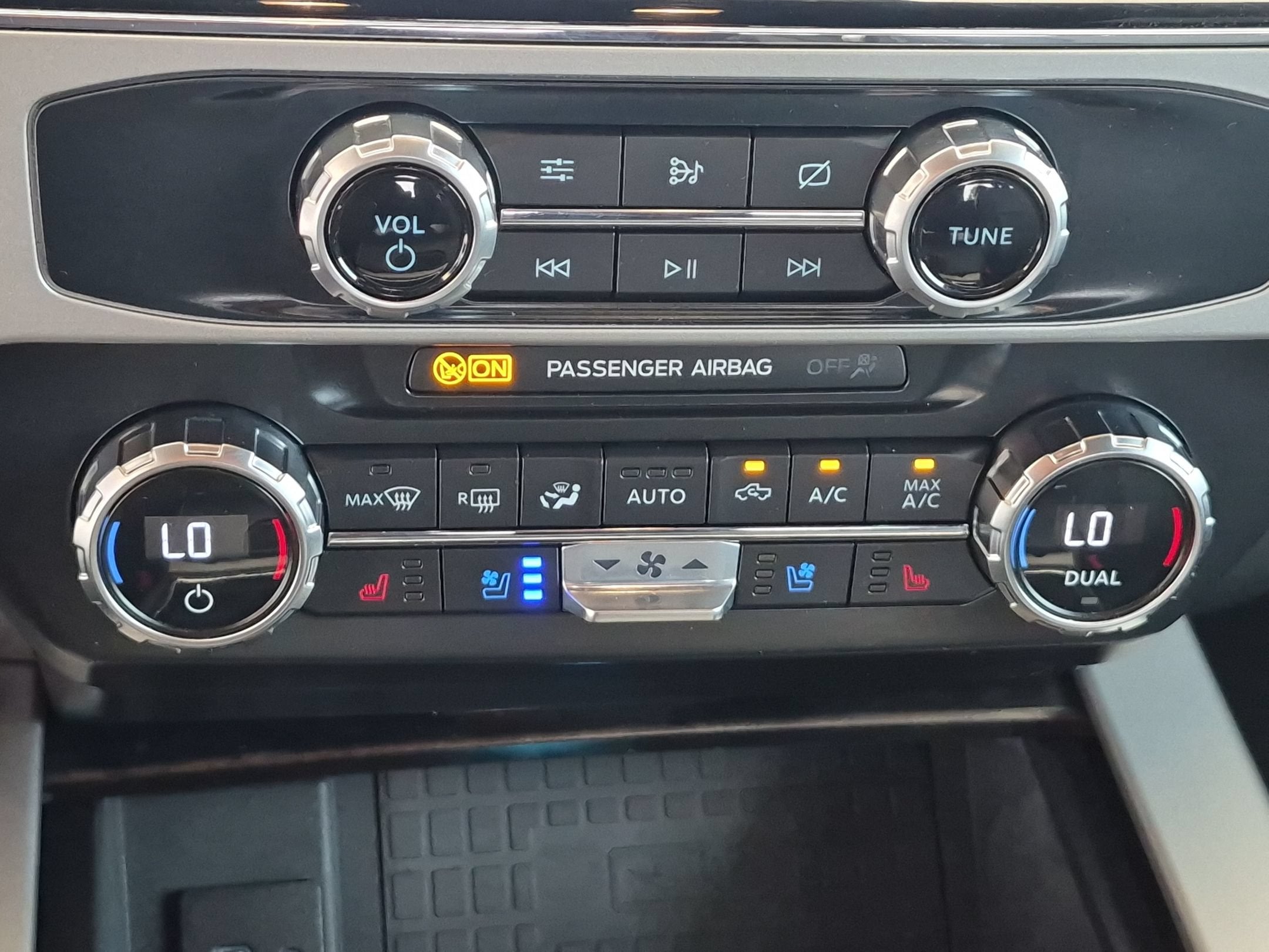 2022 Ford Super Duty F-250 SRW LARIAT