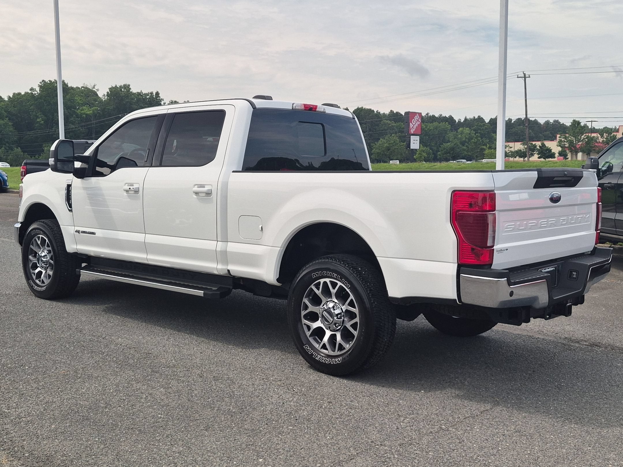 2022 Ford Super Duty F-250 SRW LARIAT