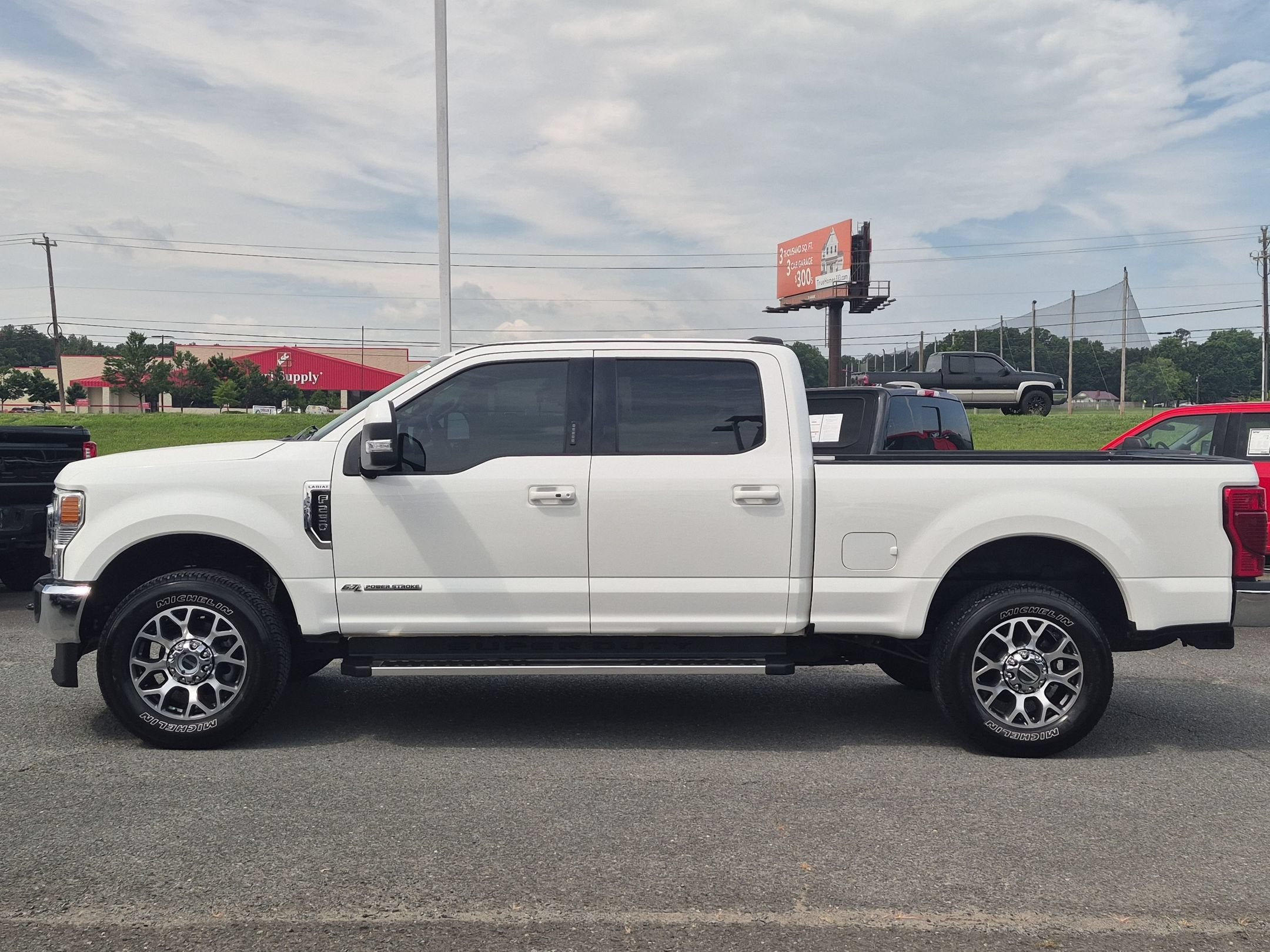 2022 Ford Super Duty F-250 SRW LARIAT