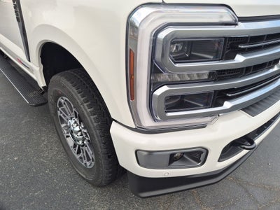 2026 Ford Super Duty F-250 SRW Platinum