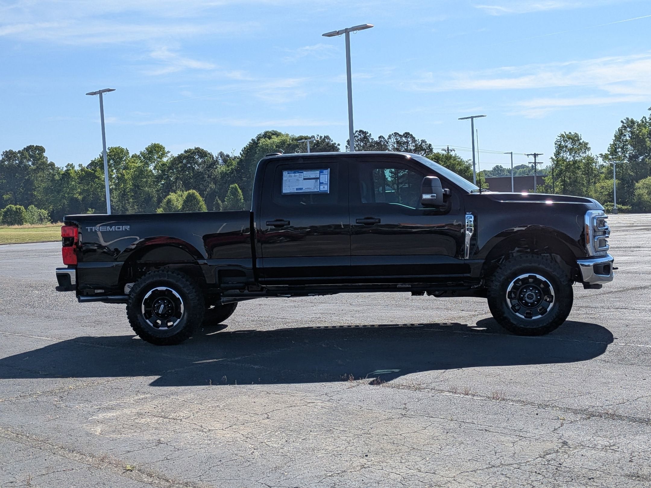 2026 Ford Super Duty F-250 SRW XLT