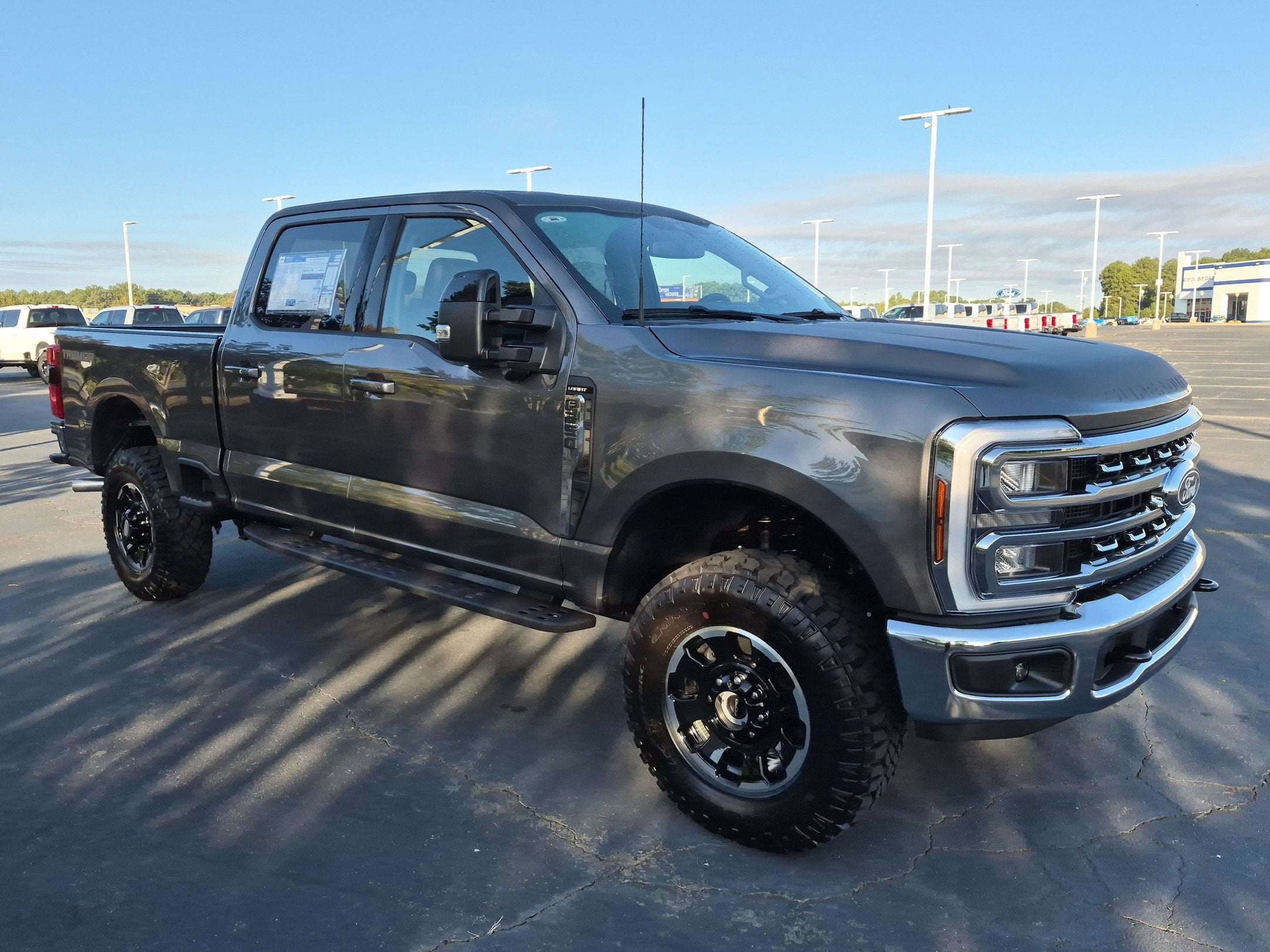 2027 Ford Super Duty F-250 SRW LARIAT