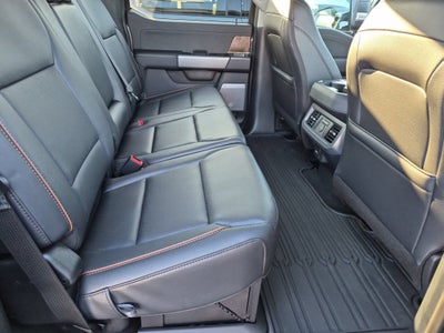 2027 Ford Super Duty F-250 SRW LARIAT