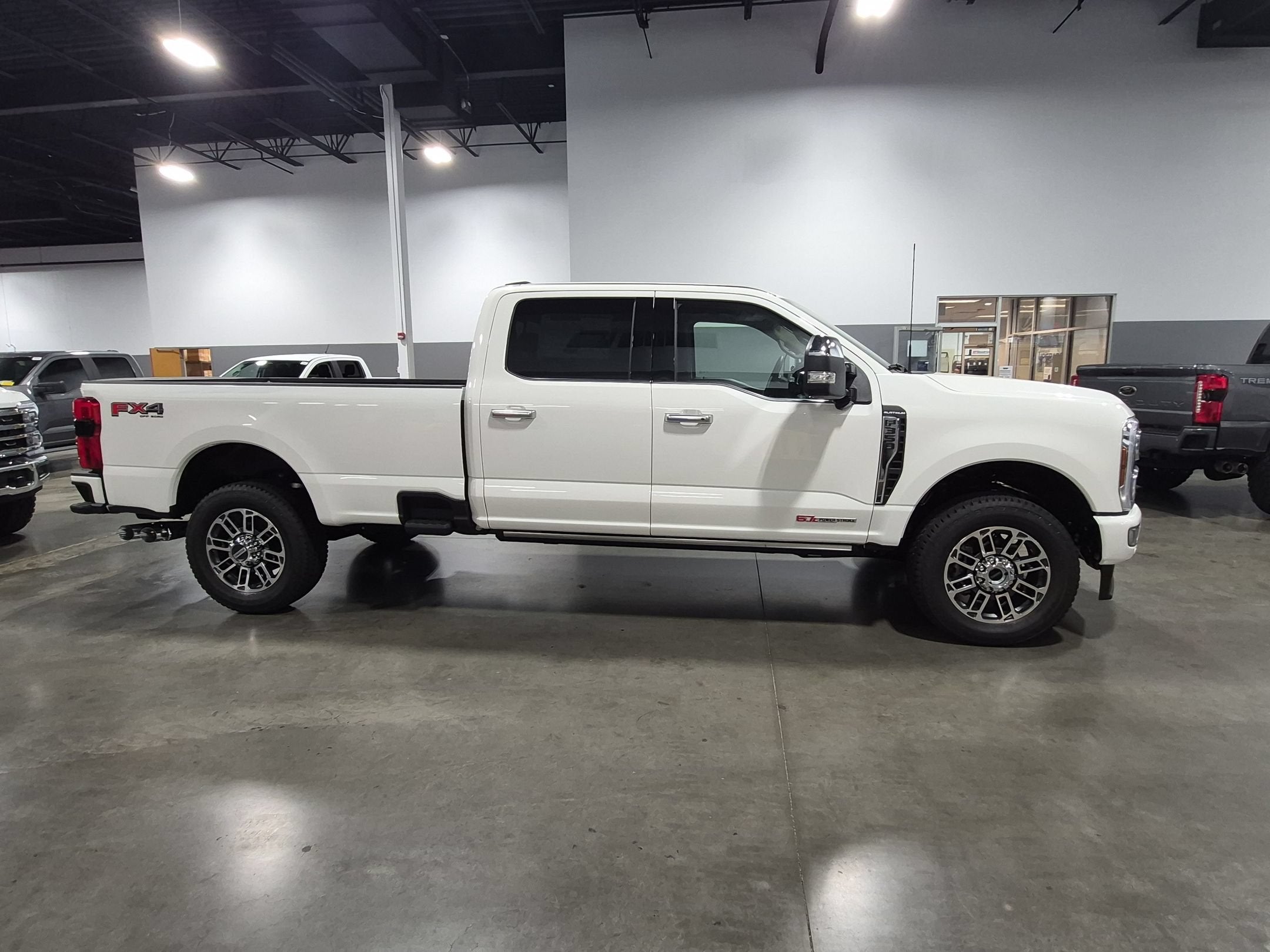 2026 Ford Super Duty F-350 SRW Platinum