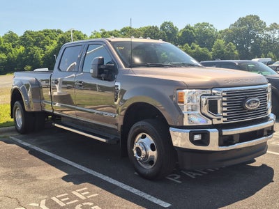 2022 Ford Super Duty F-350 DRW LARIAT