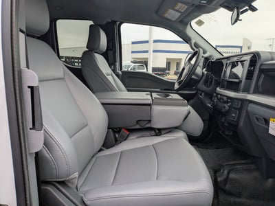 2026 Ford Super Duty F-350 DRW XL