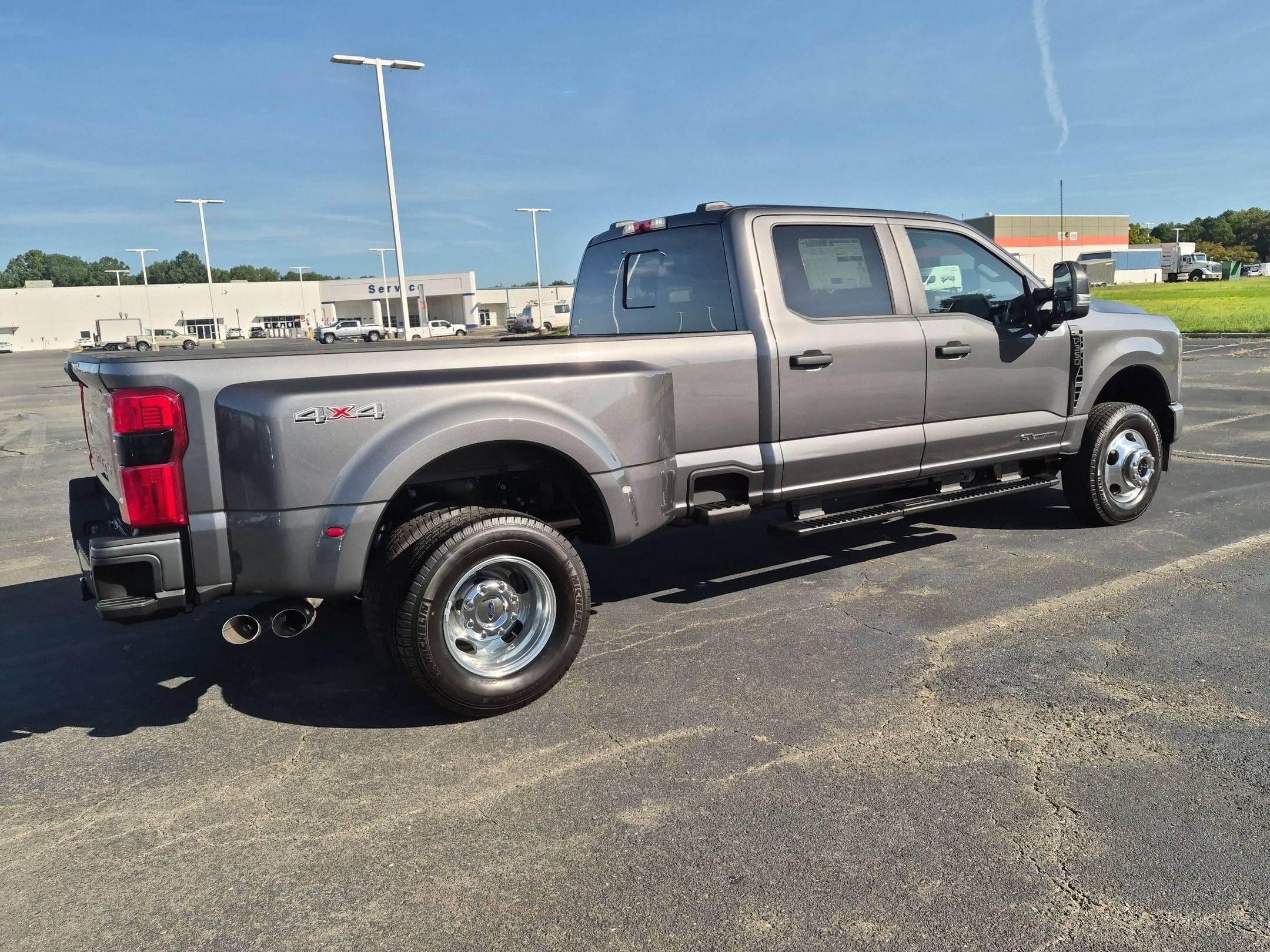 2026 Ford Super Duty F-350 DRW XL