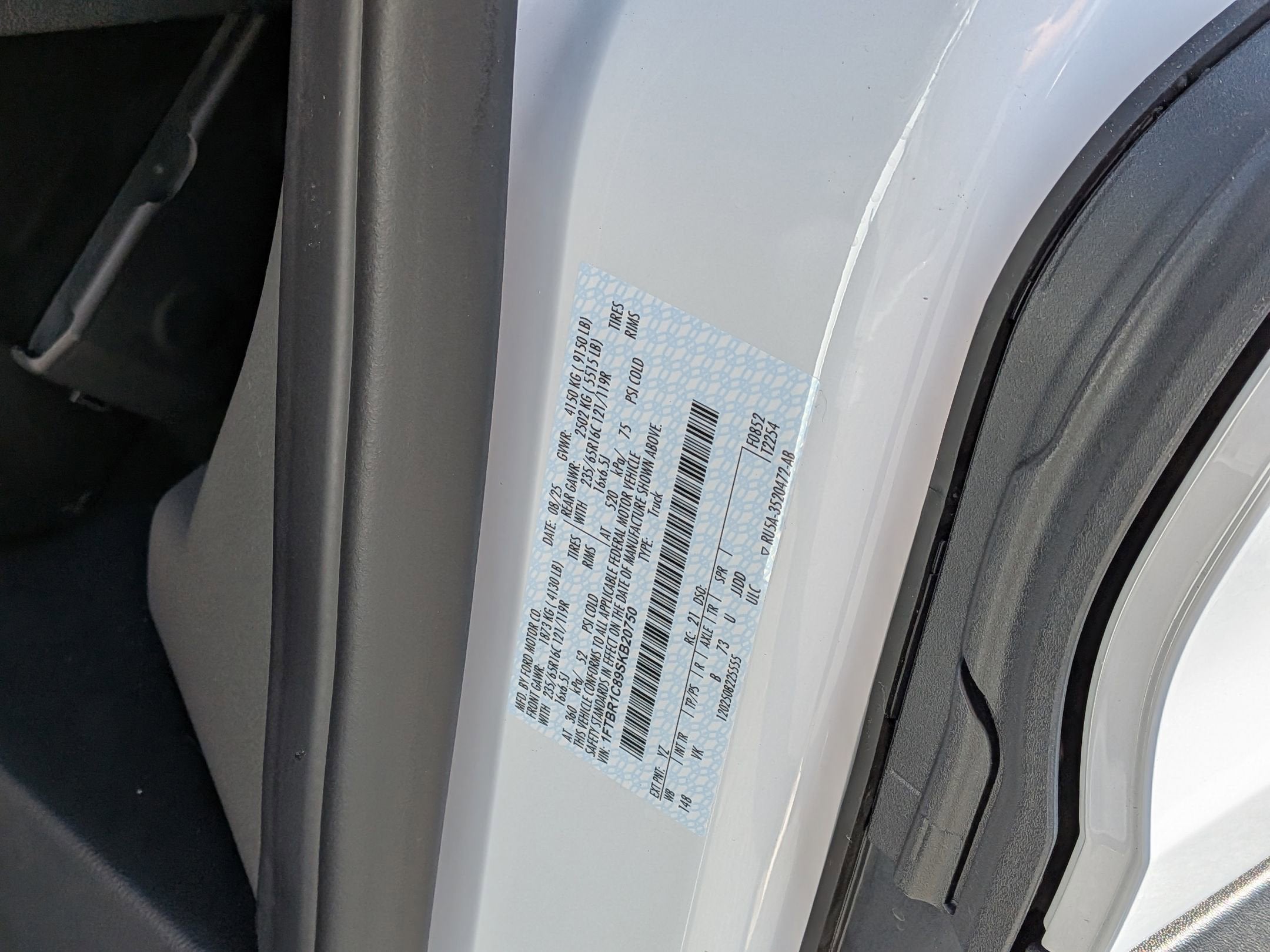 2025 Ford Transit Cargo Van Base