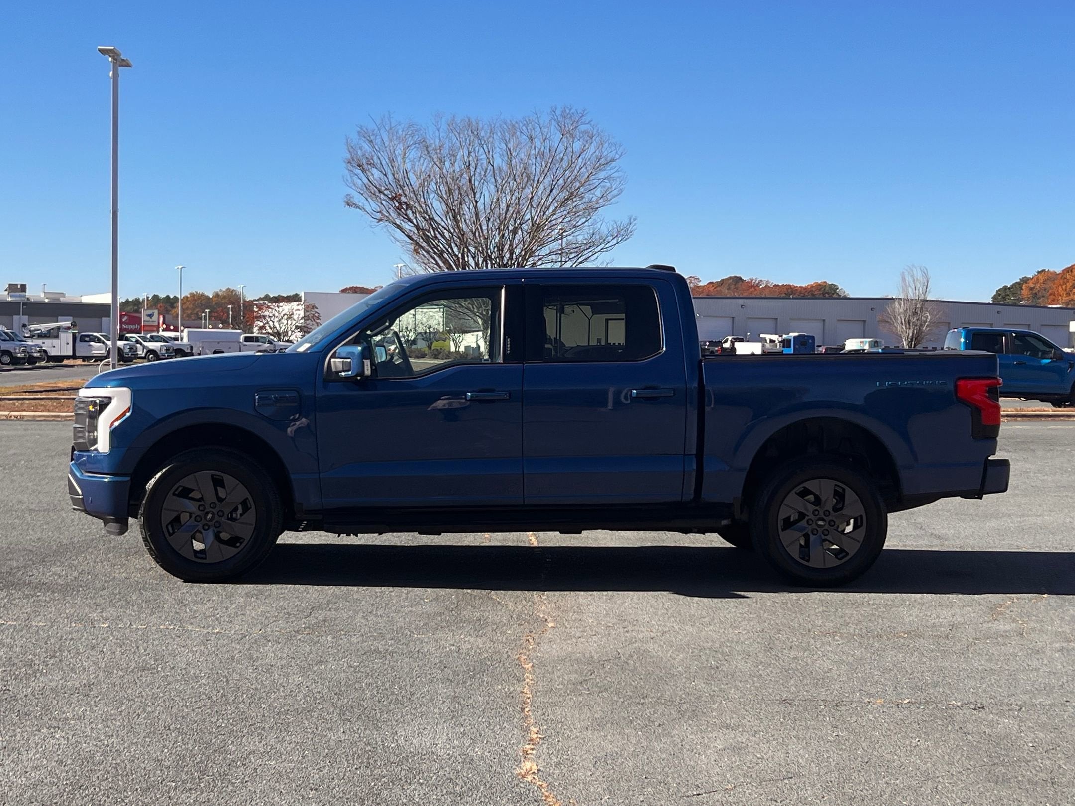 2022 Ford F-150 Lightning LARIAT