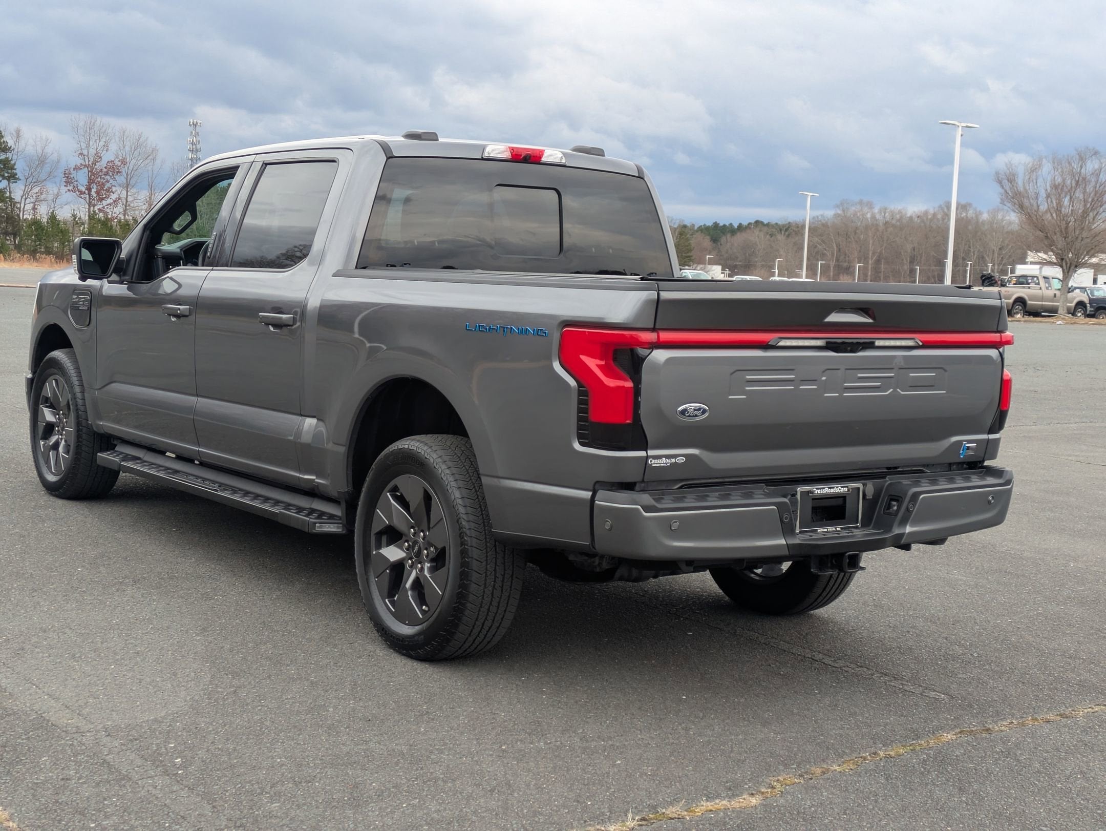 2023 Ford F-150 Lightning LARIAT